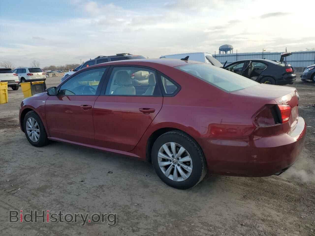 2015 VOLKSWAGEN PASSAT - VIN: 1VWAT7A39FC069612 - Фото 2