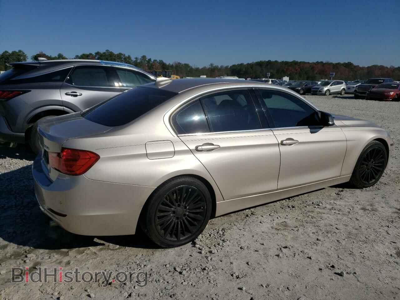 2013 BMW 3 SERIES - VIN: WBA3A9C57DF474940 - Фото 3
