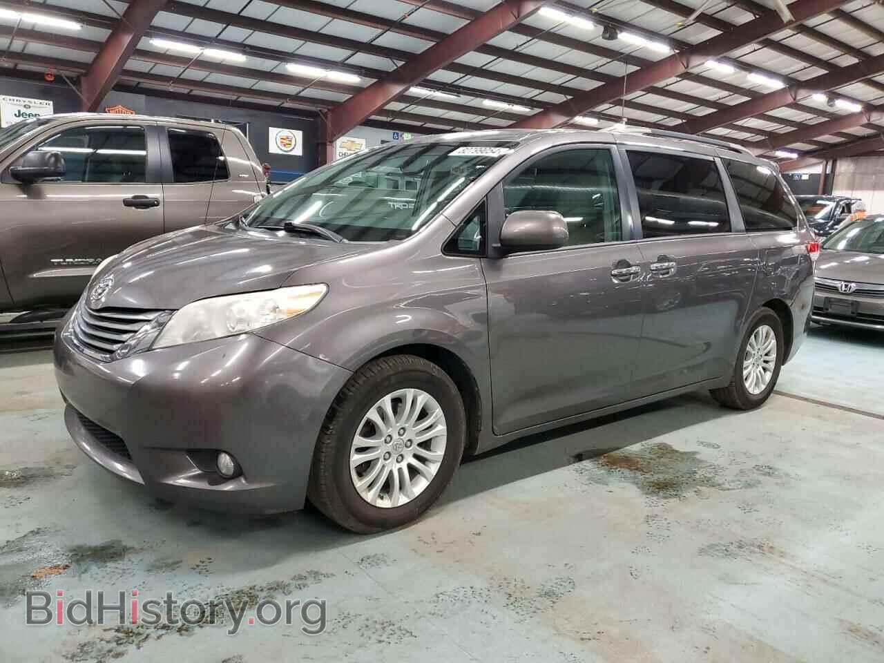 Photo 5TDYK3DC5DS310893 - TOYOTA All Models 2013