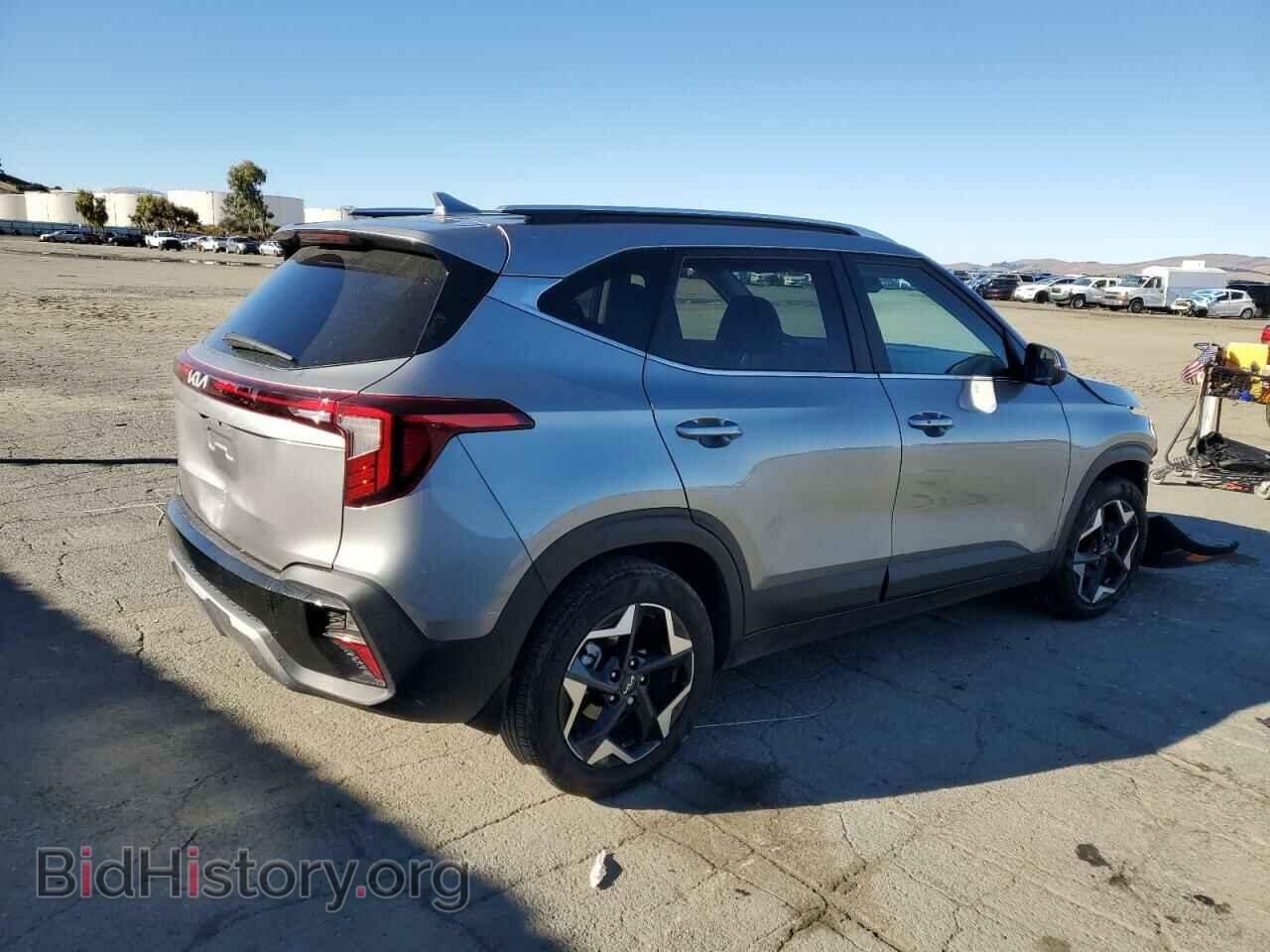 2024 KIA SELTOS - VIN: KNDER2AA7R7470237 - Фото 3