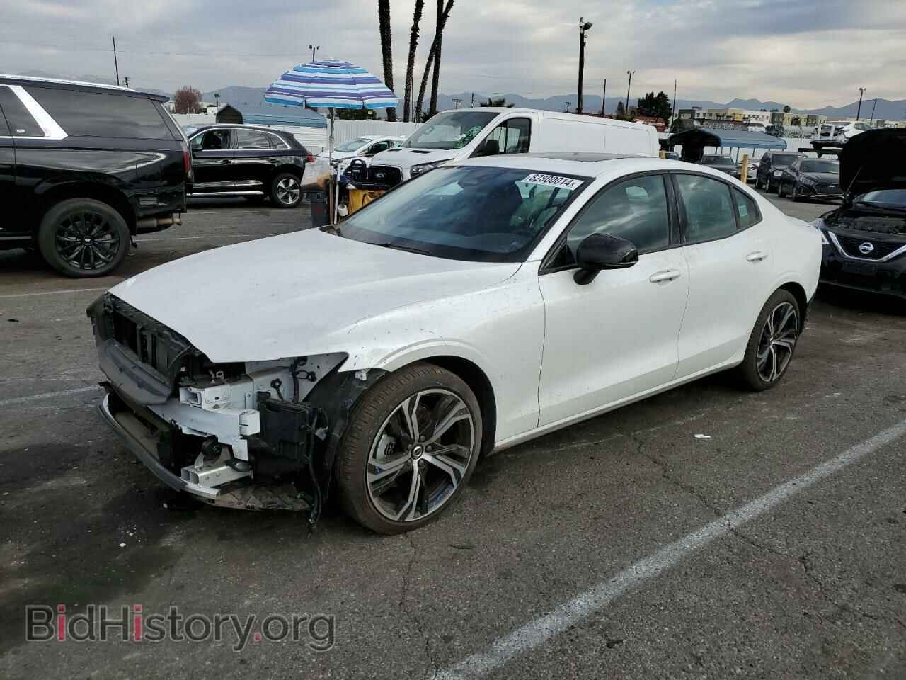Фотография 7JRL12FK6RG322727 - VOLVO S60 CORE 2024