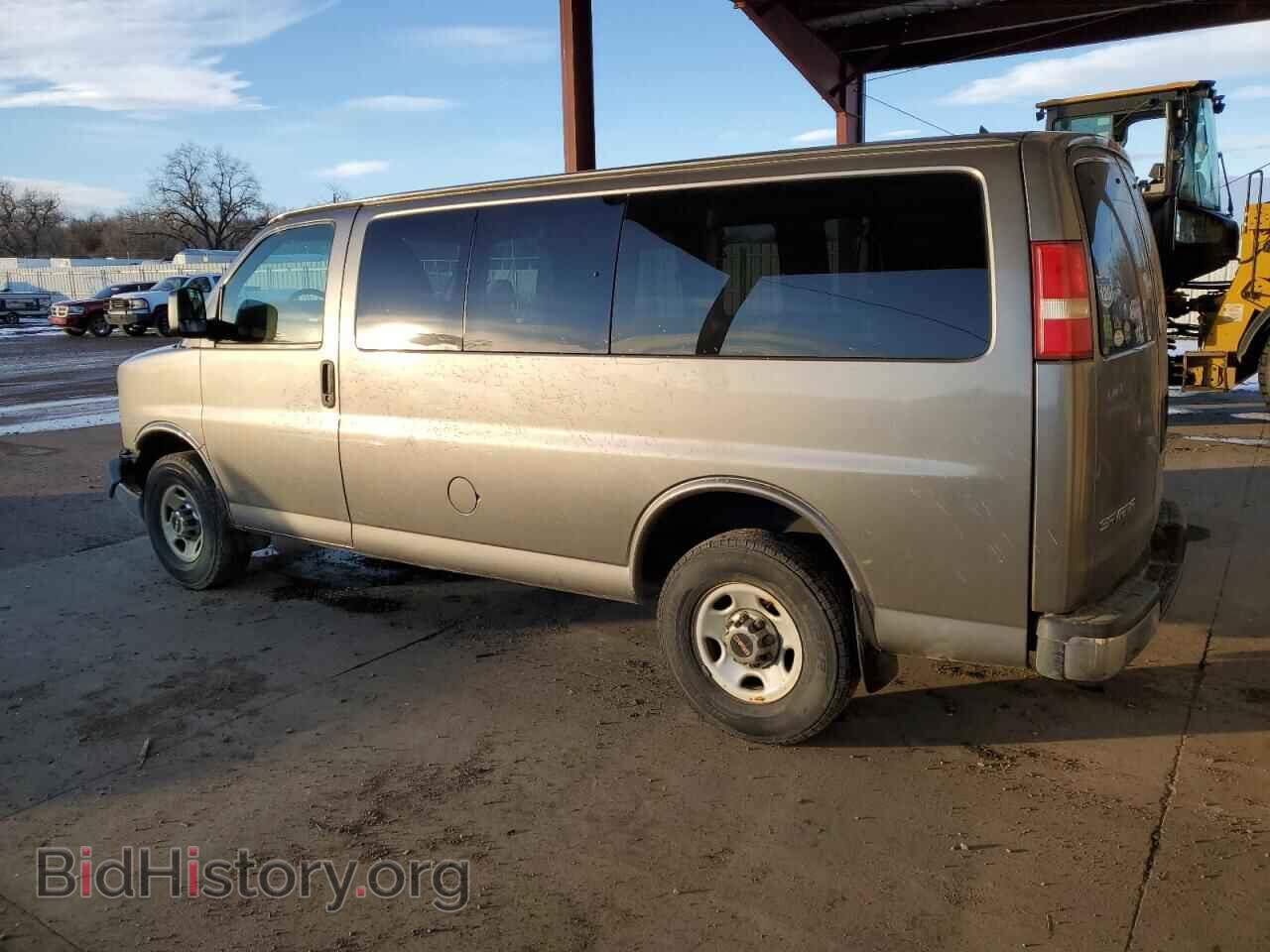 2012 GMC SAVANA - VIN: 1GJW7RFG8C1201263 - Фото 2