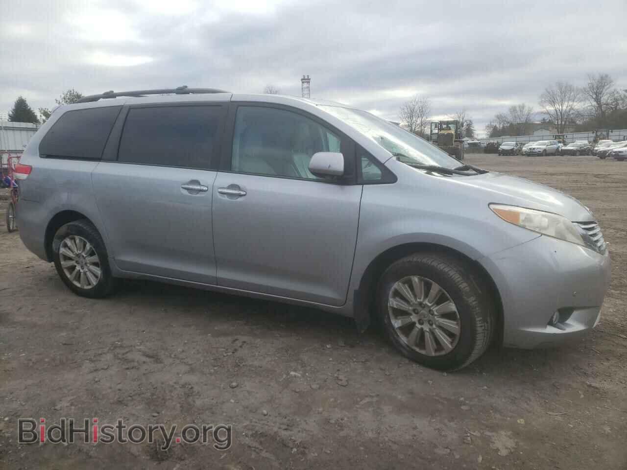 2012 TOYOTA All Models - VIN: 5TDDK3DC1CS041935 - Фото 4