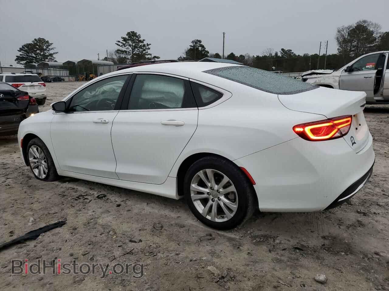 2016 CHRYSLER 200 - VIN: 1C3CCCAB4GN108239 - Фото 2