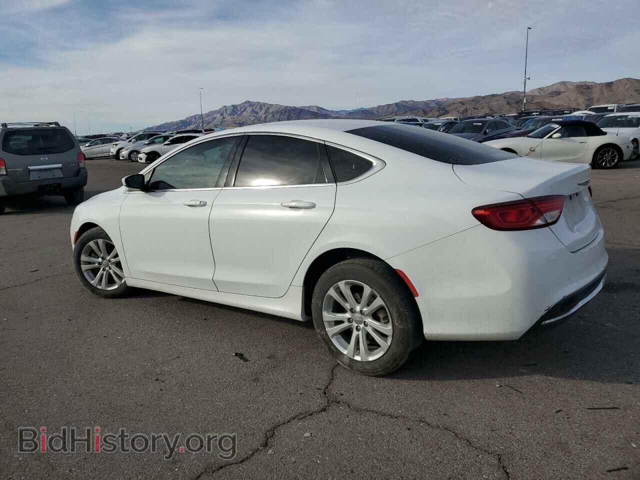 2015 CHRYSLER 200 - VIN: 1C3CCCAB6FN572275 - Фото 2