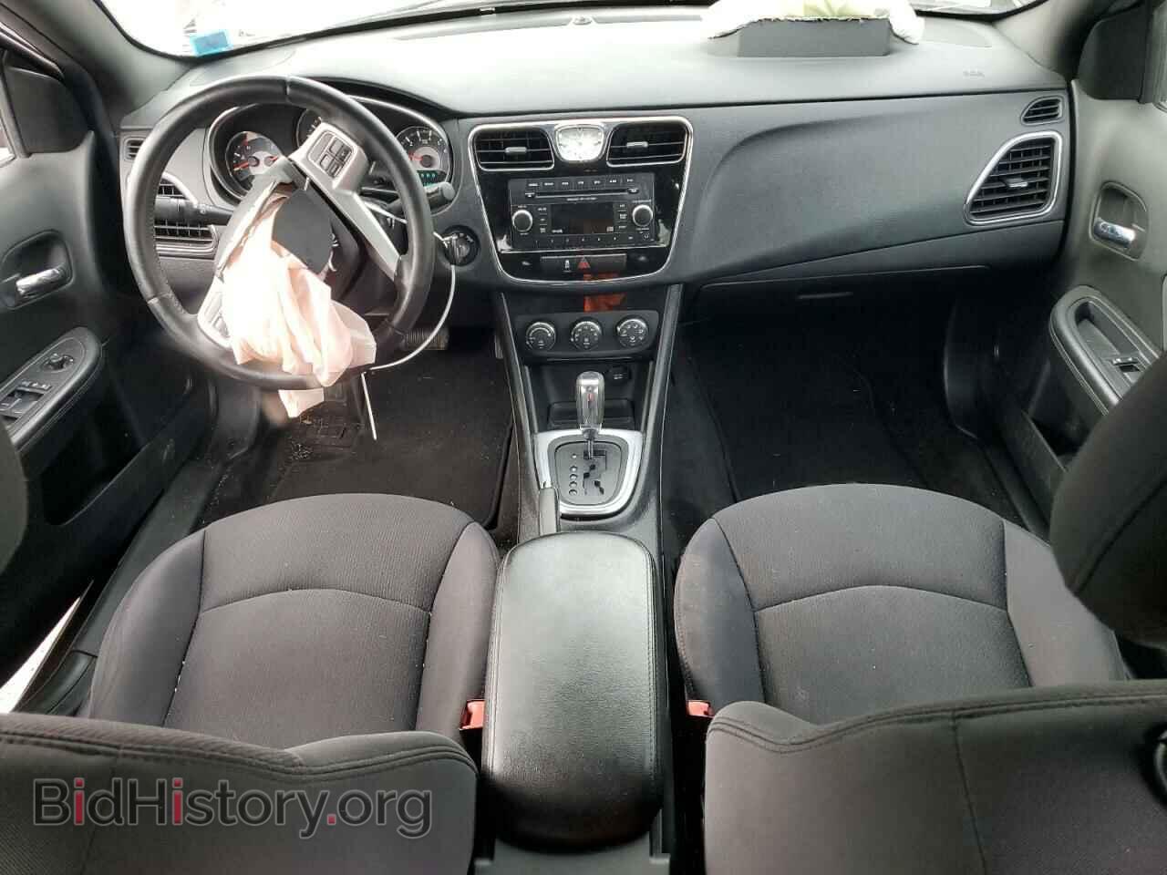2013 CHRYSLER 200 - VIN: 1C3CCBBG0DN532159 - Фото 8