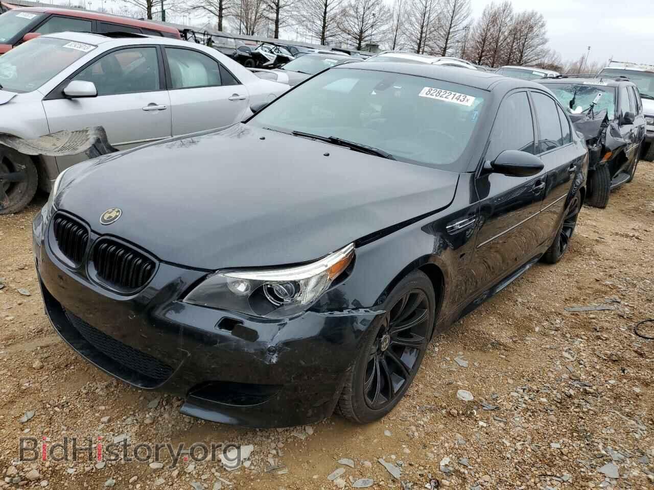 Фотография WBSNB93536B584430 - BMW M5 2006