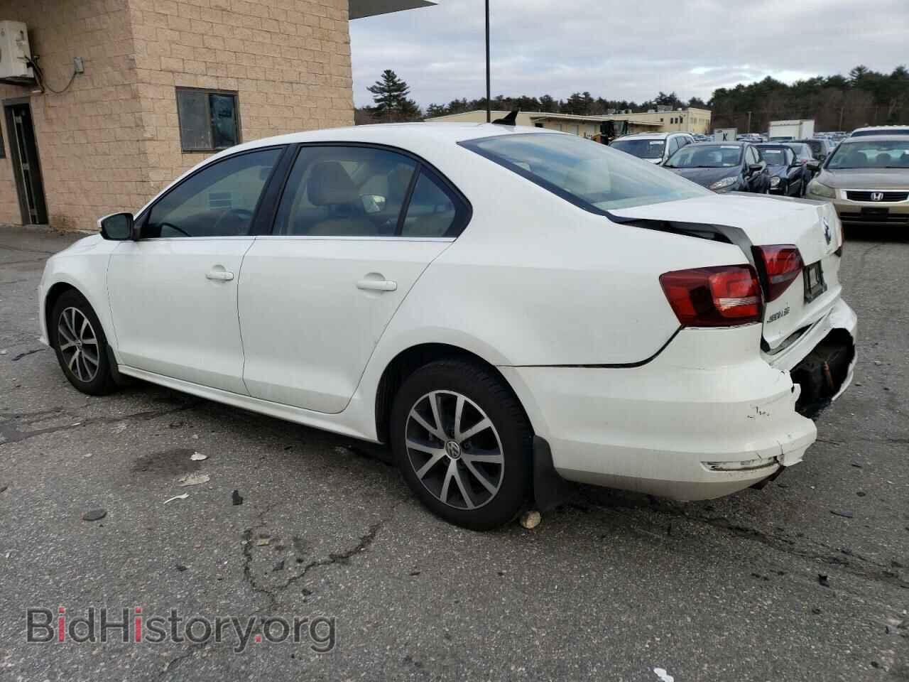 2017 VOLKSWAGEN JETTA - VIN: 3VWDB7AJ3HM237728 - Фото 2
