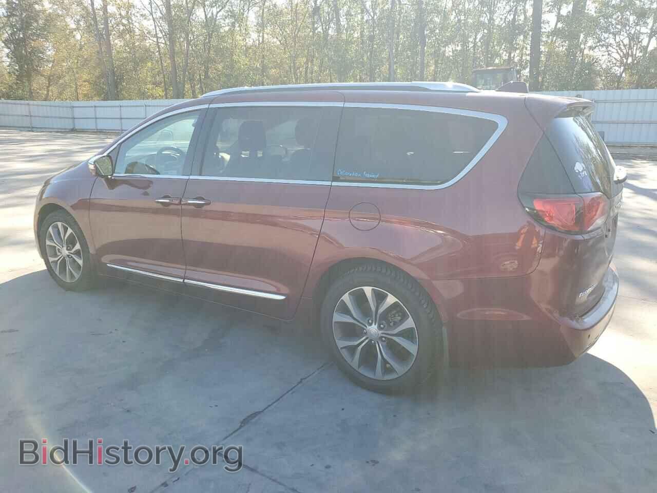 2017 CHRYSLER PACIFICA - VIN: 2C4RC1GG2HR584121 - Photo 2