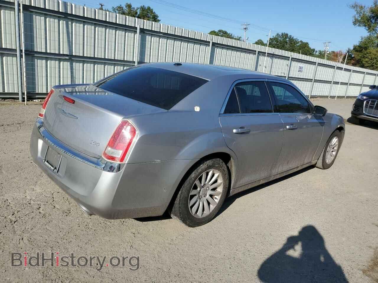 2013 CHRYSLER 300 - VIN: 2C3CCAAG1DH633831 - Фото 3