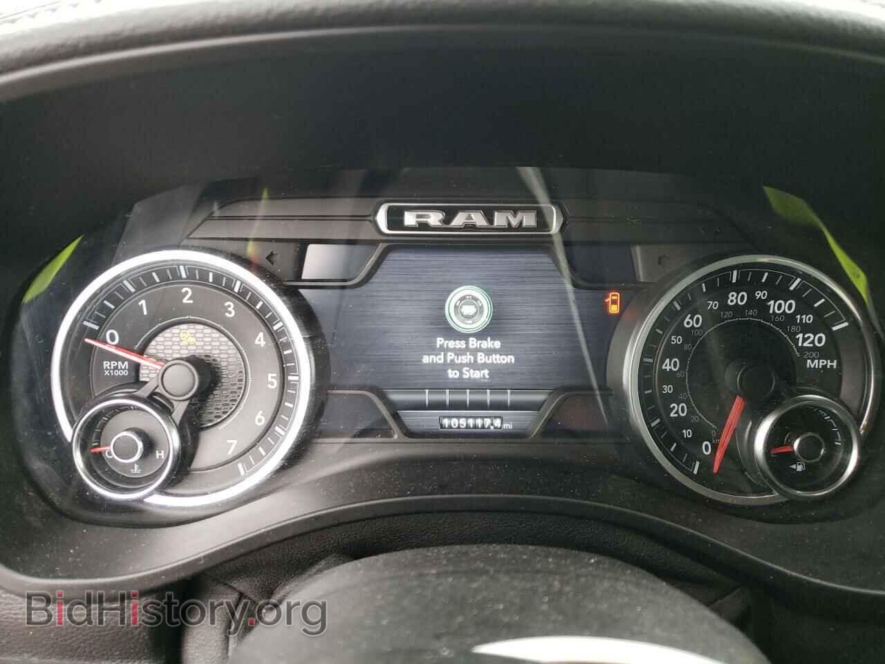 2019 RAM 1500 - VIN: 1C6SRFJT1KN736145 - Фото 9