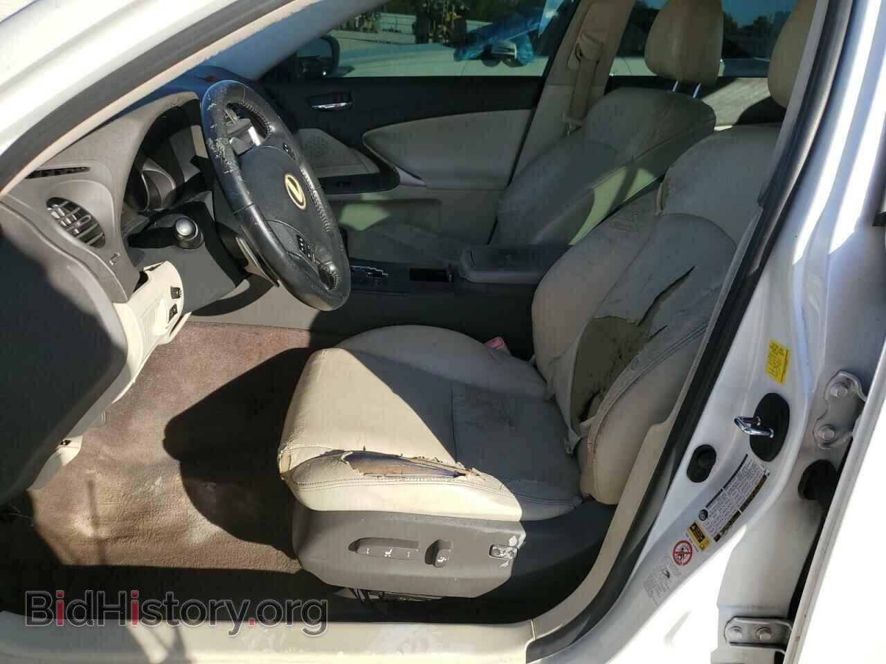 2010 LEXUS IS - VIN: JTHBF5C27A2099552 - Photo 7