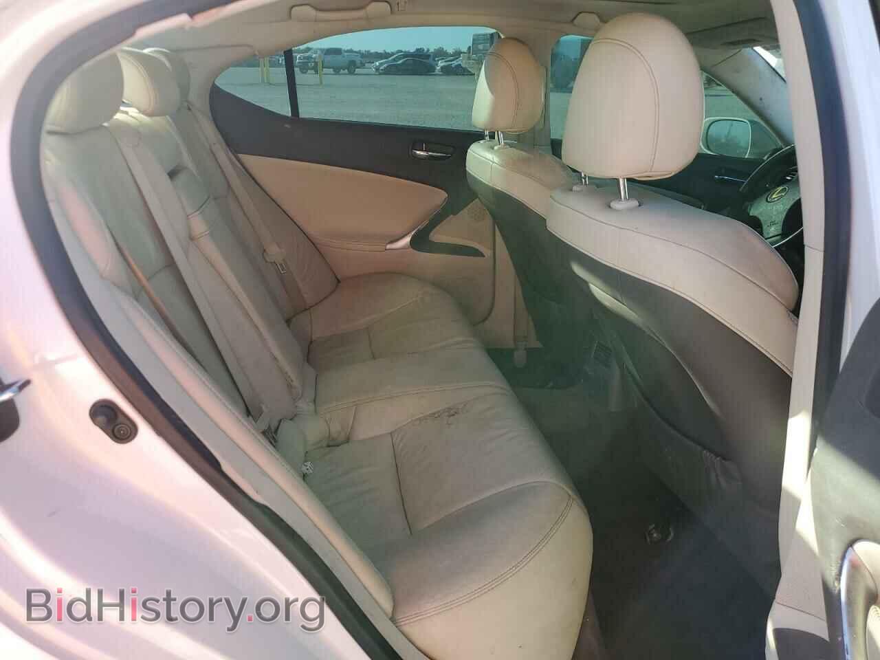 2010 LEXUS IS - VIN: JTHBF5C27A2099552 - Photo 10