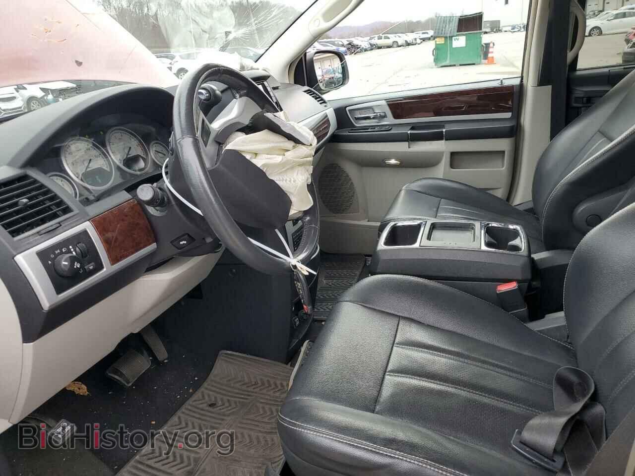 2010 CHRYSLER MINIVAN - VIN: 2A4RR8DX7AR423596 - Фото 7