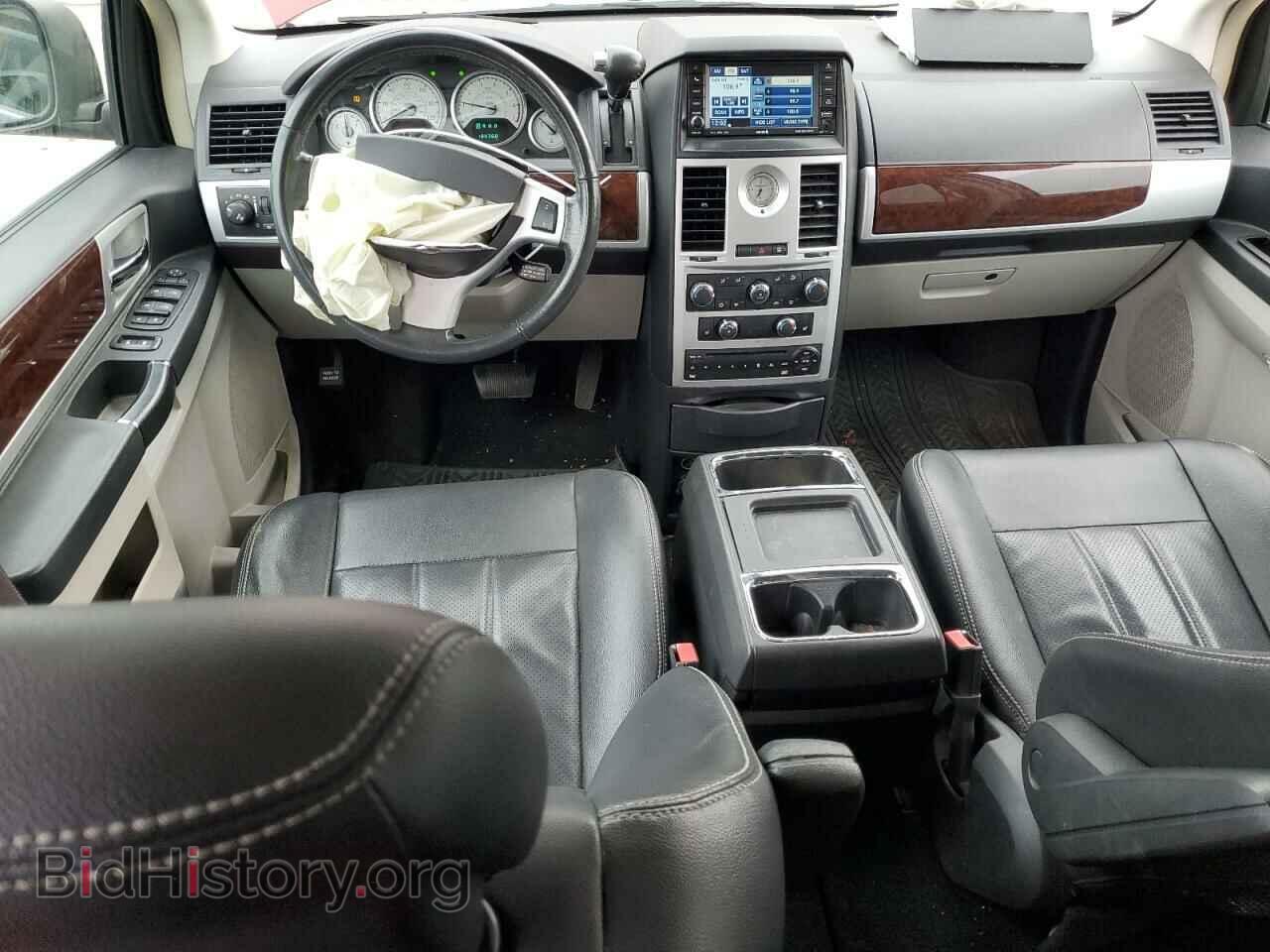 2010 CHRYSLER MINIVAN - VIN: 2A4RR8DX7AR423596 - Фото 8