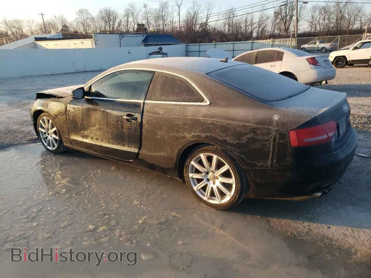 2011 AUDI A5 - VIN: WAULFAFR2BA013334 - Фото 2