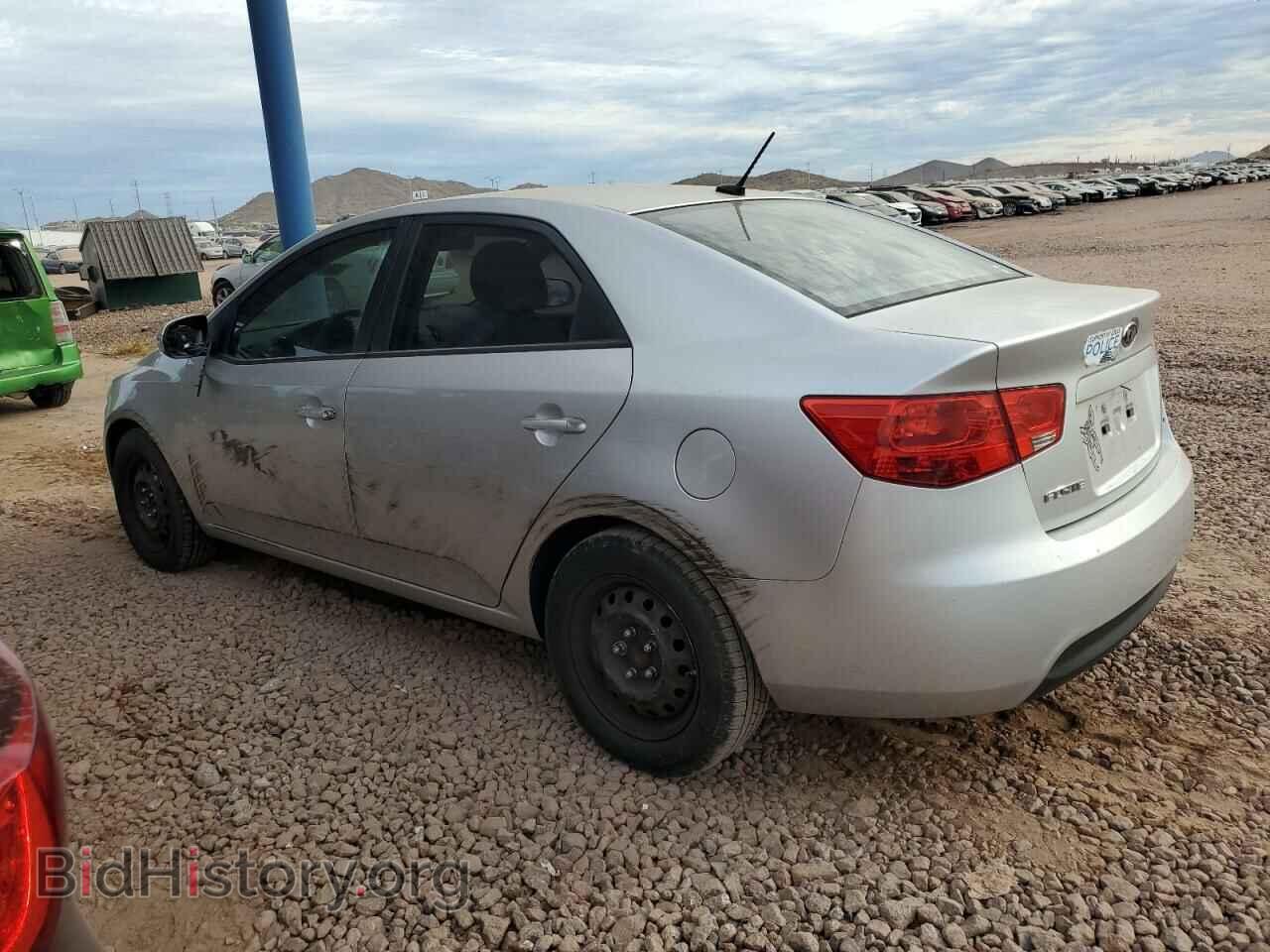 2010 KIA FORTE - VIN: KNAFU4A29A5284414 - Фото 2
