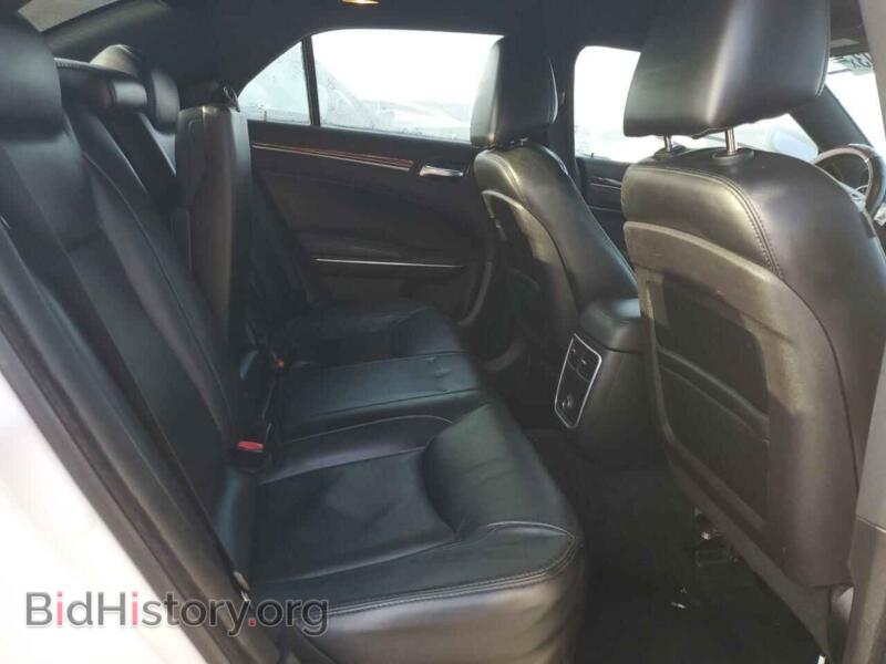 2012 Chrysler 300 (VIN 2C3CCACG4CH310577) — фото 10 из 12