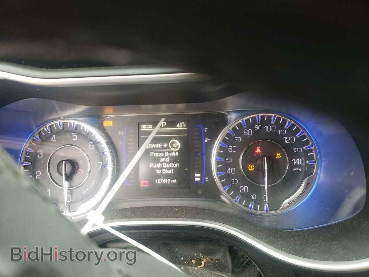 2015 CHRYSLER 200 - VIN: 1C3CCCAB2FN634562 - Фото 9