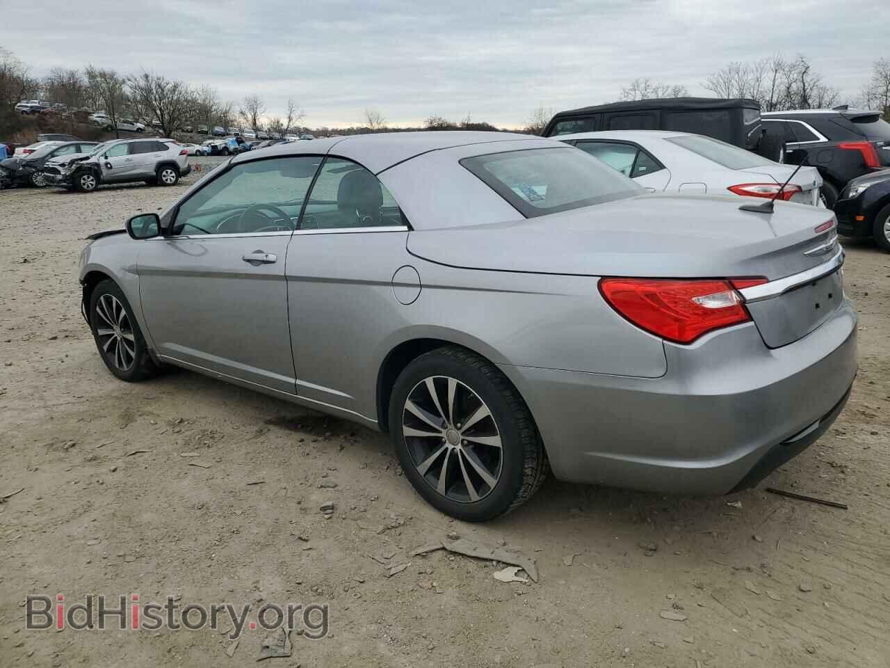 2013 CHRYSLER 200 - VIN: 1C3BCBGG7DN532714 - Фото 2