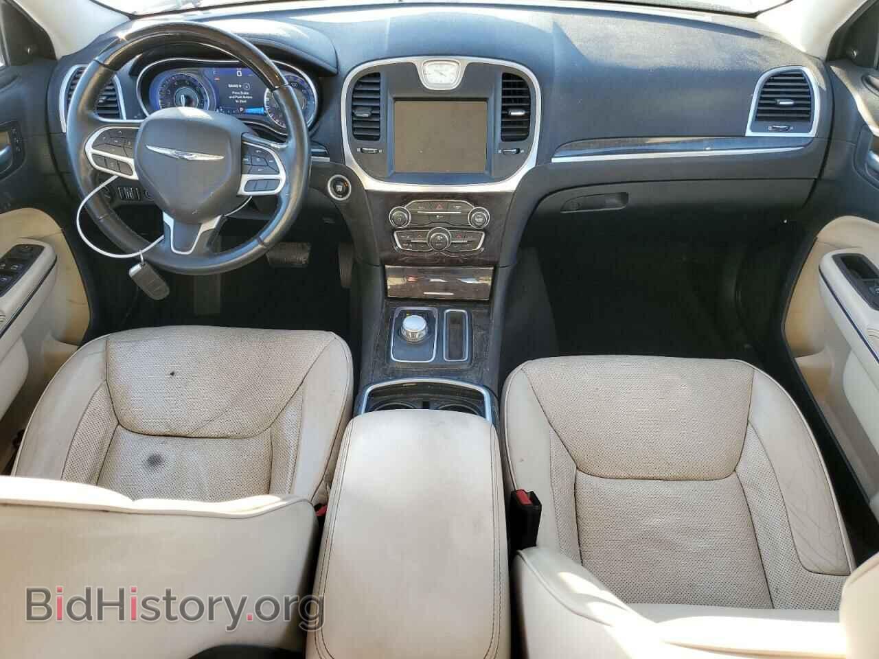 2018 CHRYSLER 300 - VIN: 2C3CCAKG6JH177304 - Фото 8