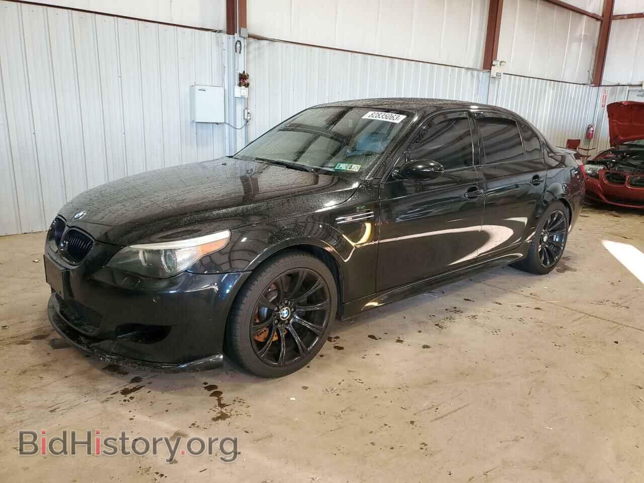 Фотография WBSNB93596B583749 - BMW M5 2006