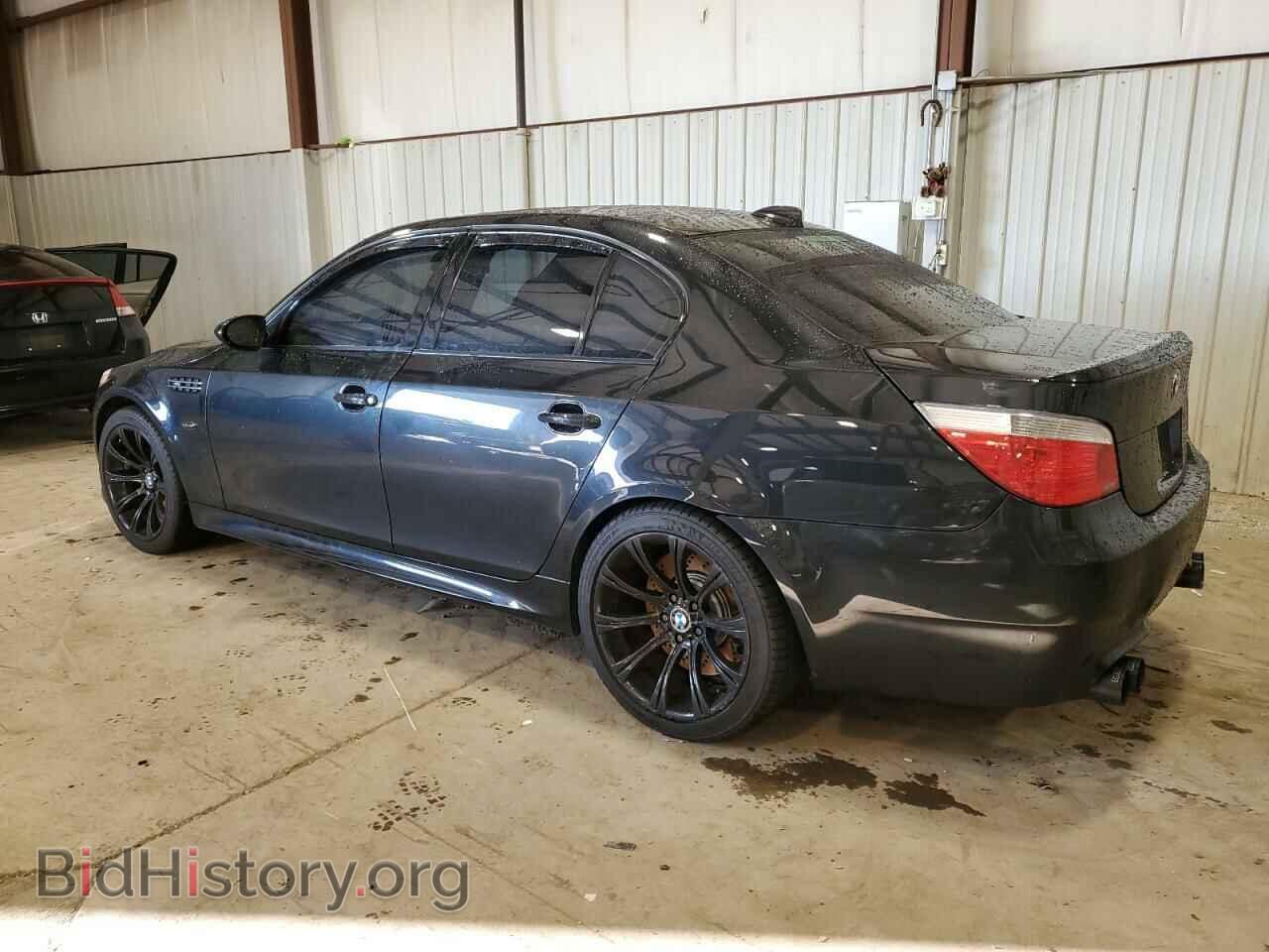 2006 BMW M5 - VIN: WBSNB93596B583749 - Фото 2