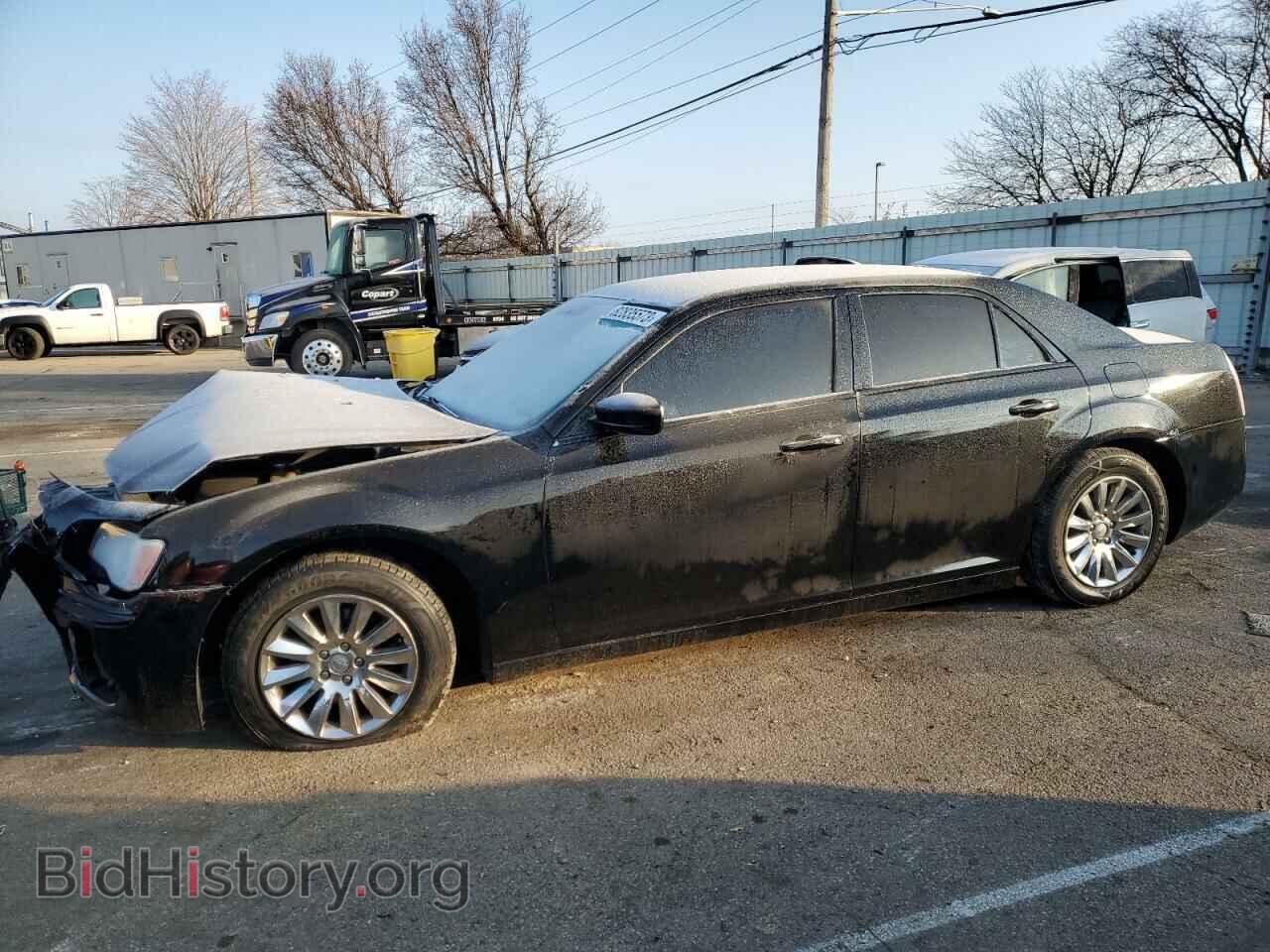 Фотография 2C3CCAAG4CH246141 - CHRYSLER 300 2012