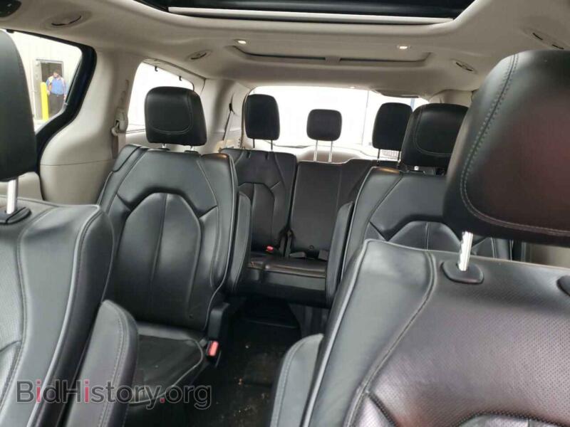 2019 Chrysler PACIFICA (VIN 2C4RC1GG3KR552026) — фото 10 из 13