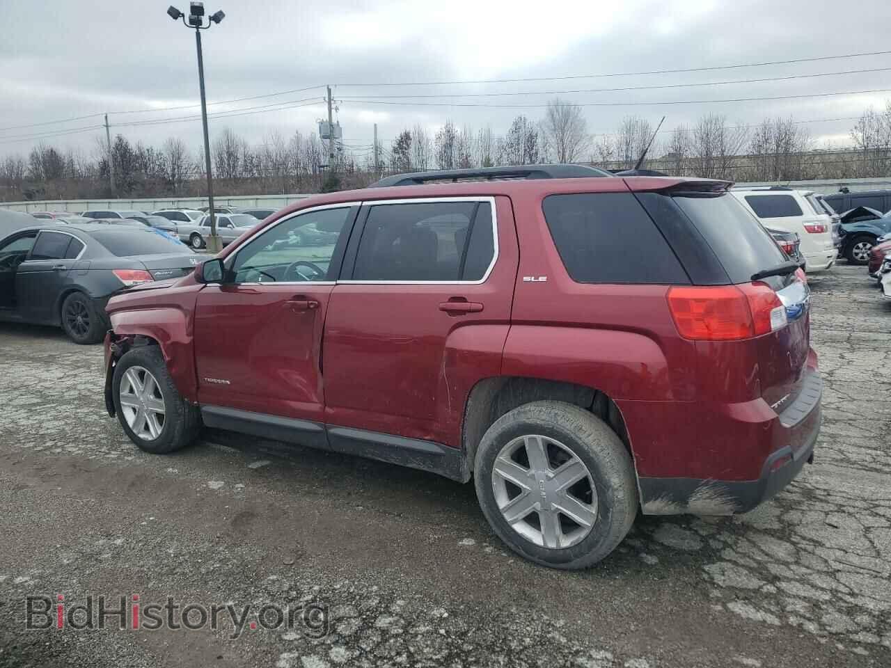 2011 GMC TERRAIN - VIN: 2CTALSEC2B6372299 - Photo 2
