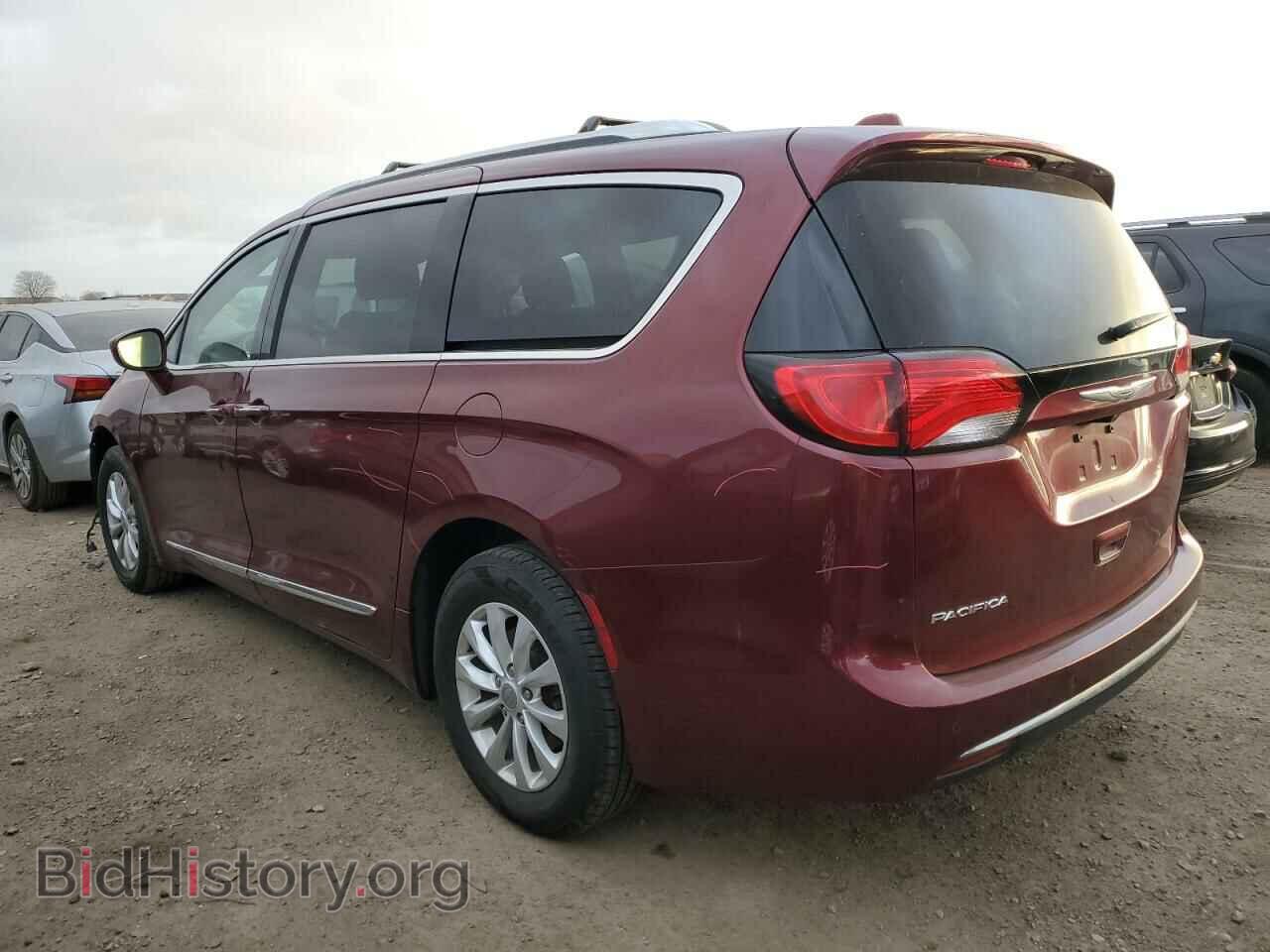 2019 CHRYSLER PACIFICA - VIN: 2C4RC1BG3KR561090 - Photo 2