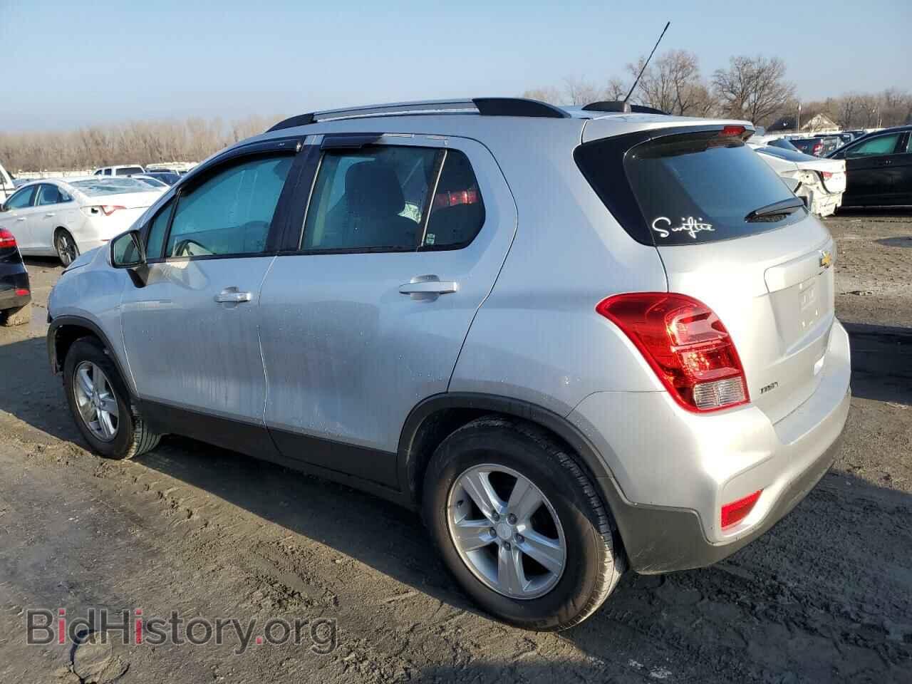 2019 CHEVROLET TRAX - VIN: 3GNCJKSB3KL329096 - Photo 2