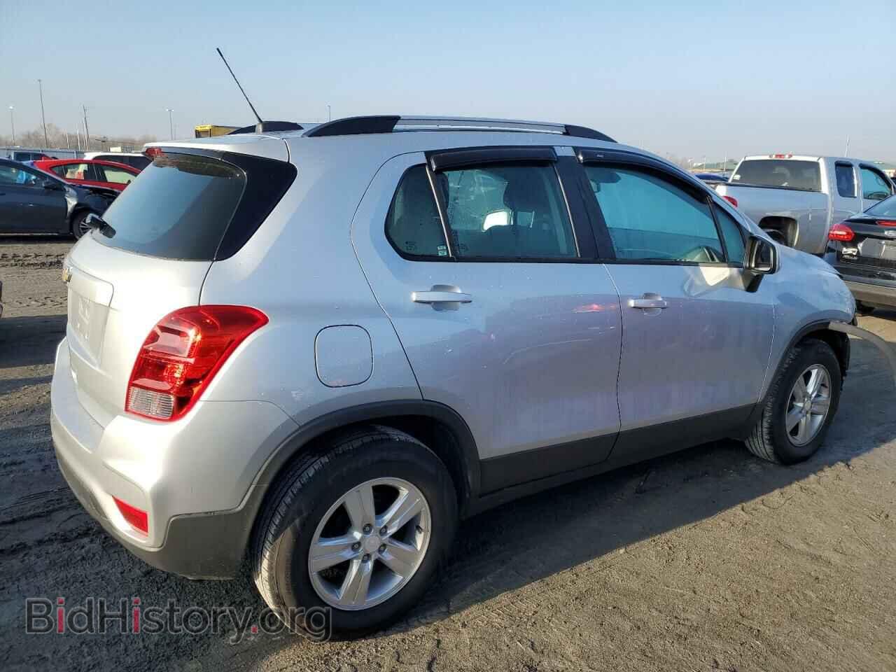 2019 CHEVROLET TRAX - VIN: 3GNCJKSB3KL329096 - Photo 3