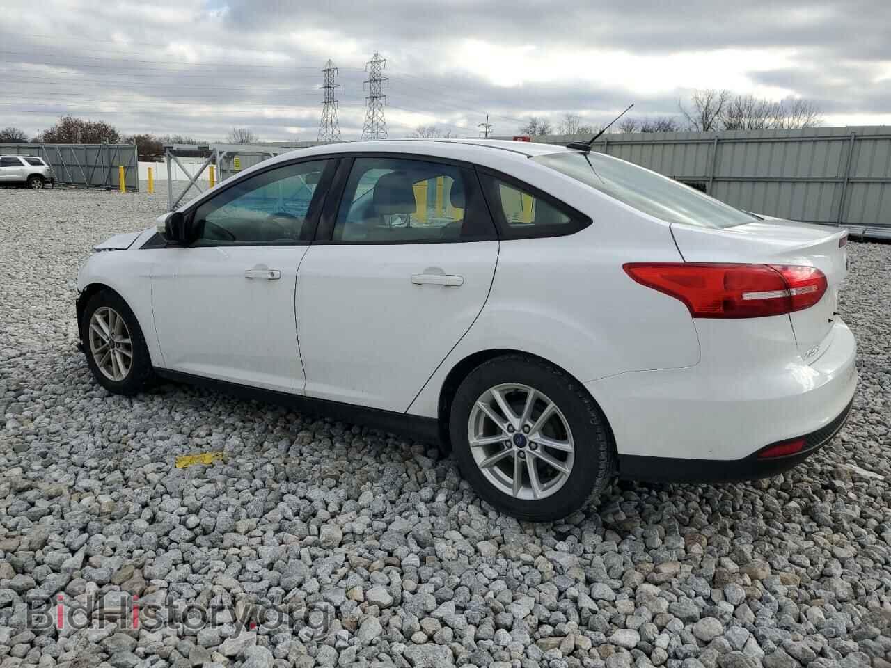 2016 FORD FOCUS - VIN: 1FADP3F25GL381933 - Фото 2