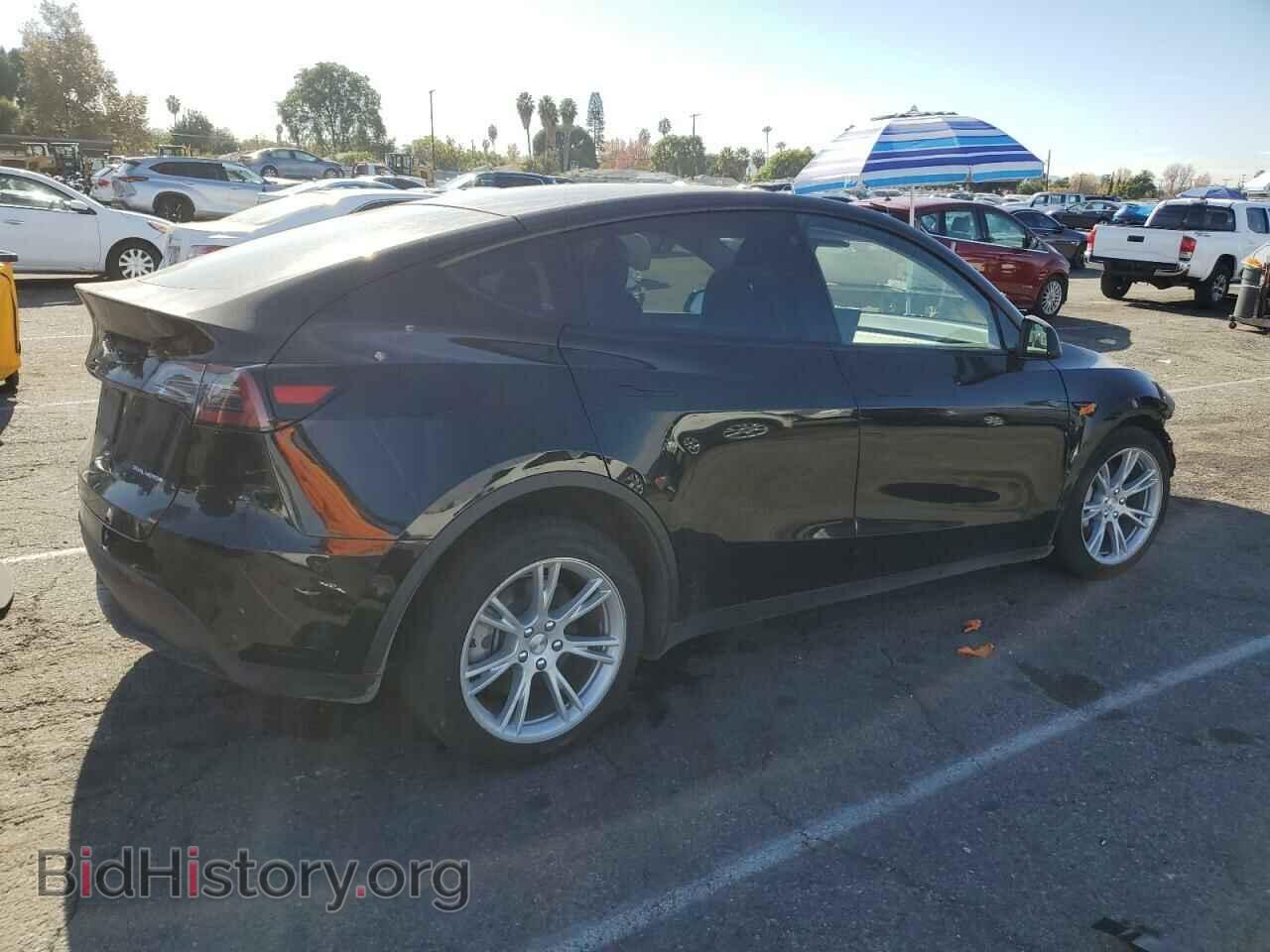 2023 TESLA MODEL Y - VIN: 7SAYGDEEXPA060227 - Photo 3