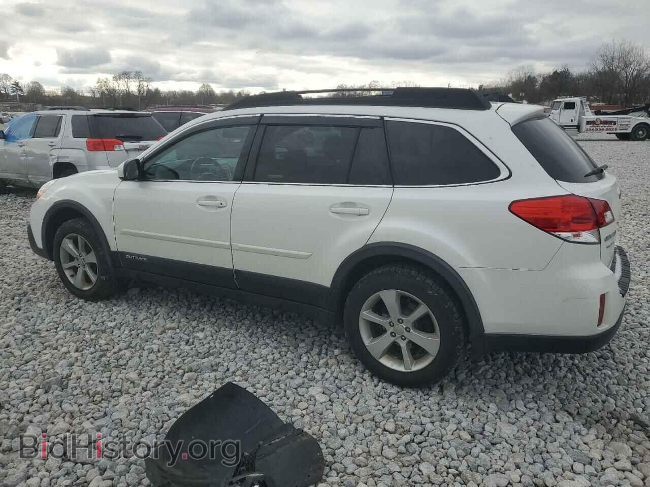 2014 SUBARU OUTBACK - VIN: 4S4BRCDC8E3327977 - Фото 2