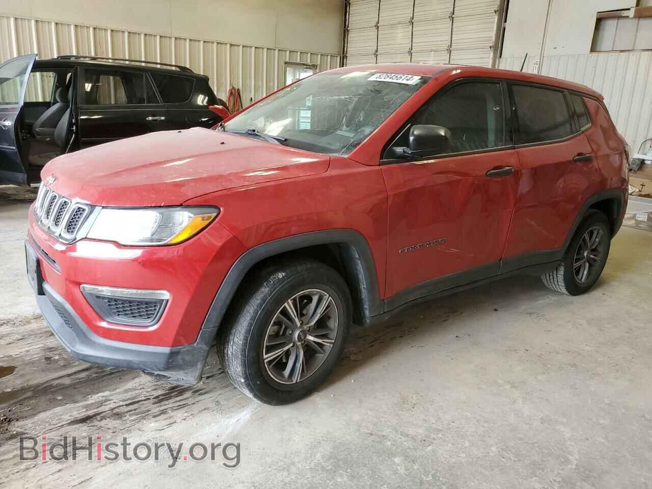 Photo 3C4NJCAB1JT250680 - JEEP COMPASS 2018