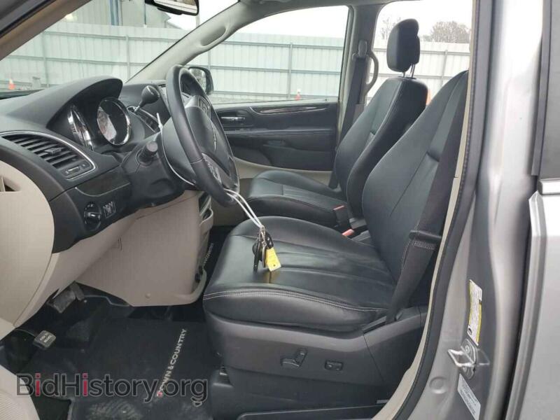 2016 Chrysler MINIVAN (VIN 2C4RC1BG3GR185840) — photo 7 of 13