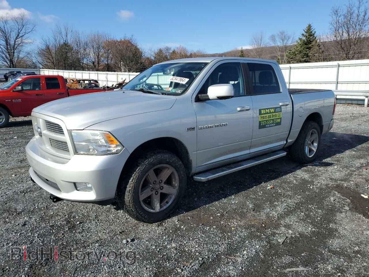 Photo 1D7RV1CT2BS662552 - DODGE All Models 2011