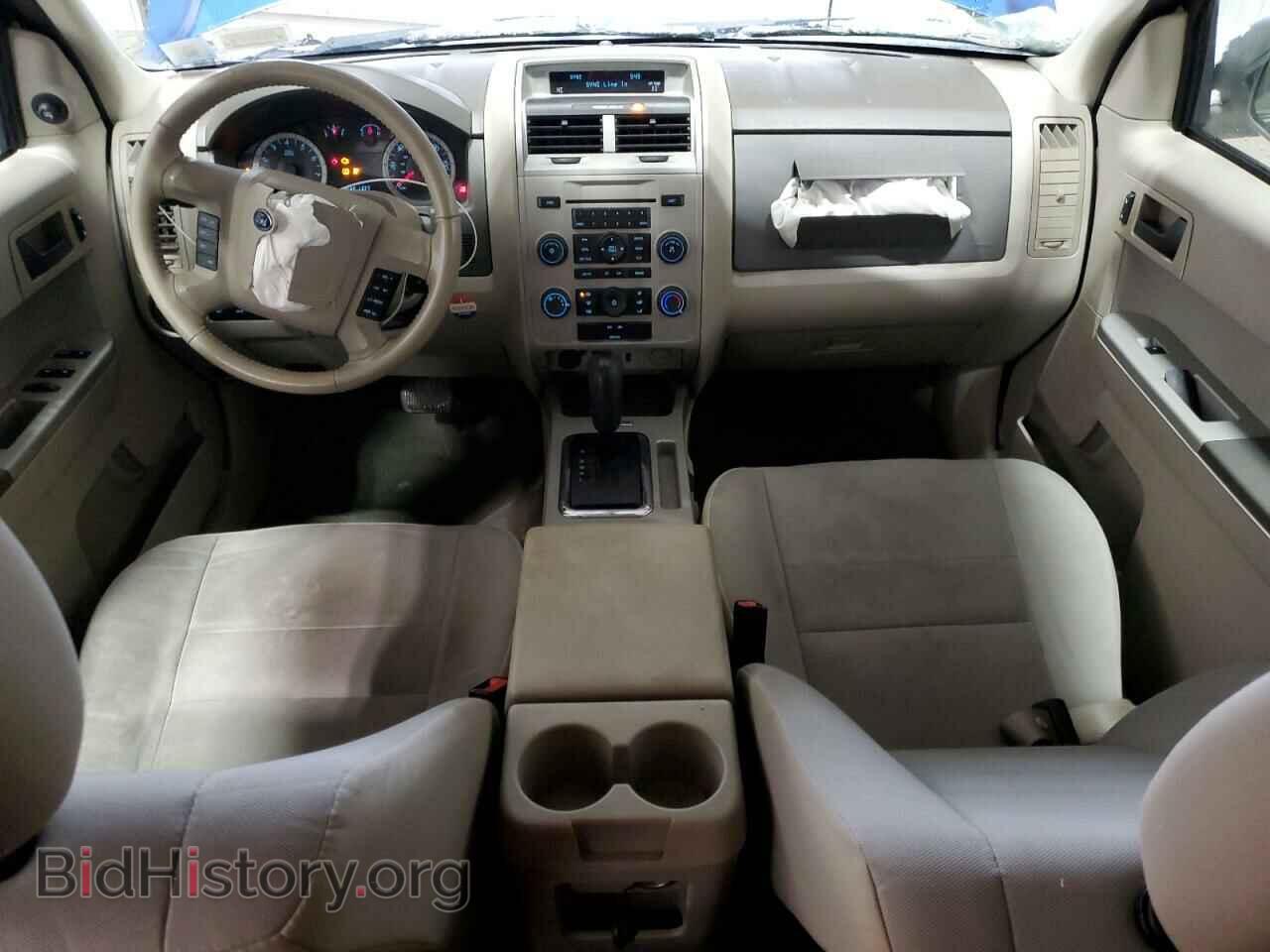 2011 FORD ESCAPE - VIN: 1FMCU0D73BKA31352 - Фото 8
