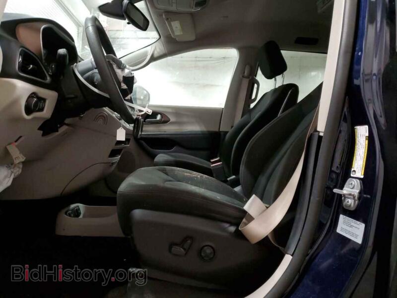 2017 Chrysler PACIFICA (VIN 2C4RC1DG9HR635232) — фото 7 из 13