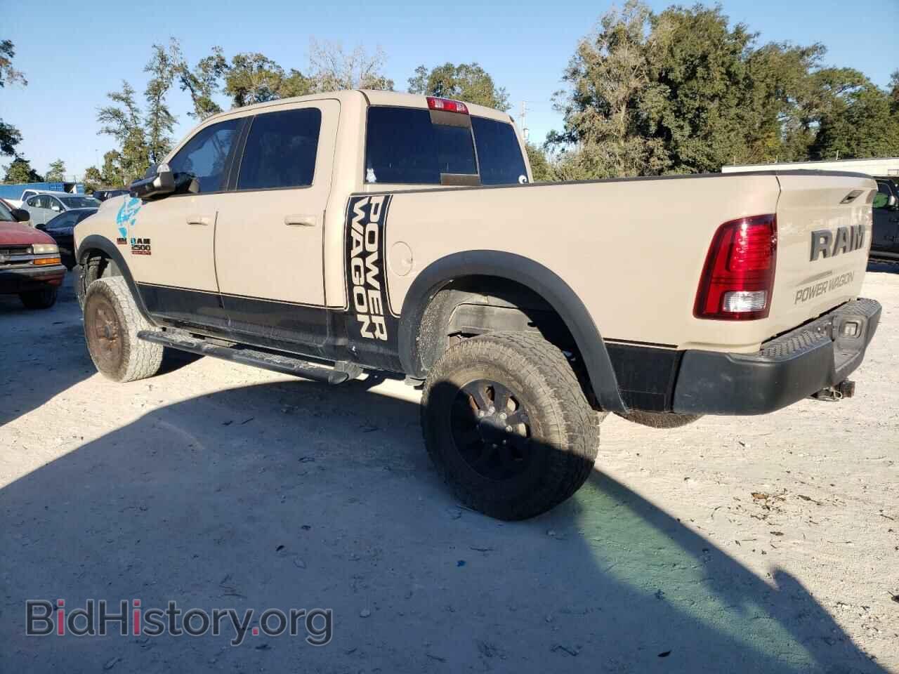 2018 RAM 2500 - VIN: 3C6TR5EJ9JG395768 - Фото 2