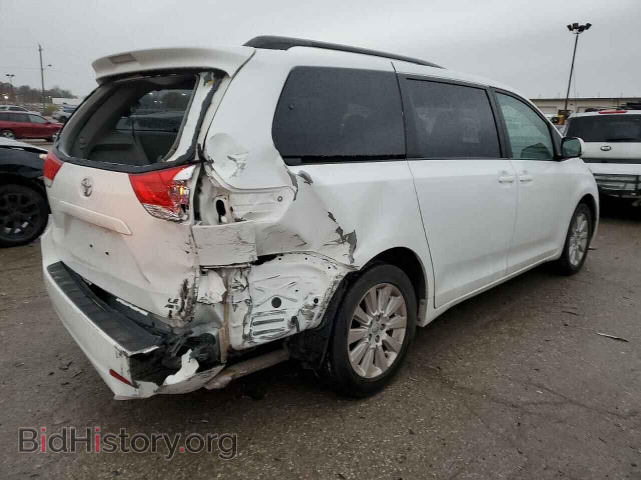 2014 TOYOTA All Models - VIN: 5TDJK3DC3ES091869 - Фото 3