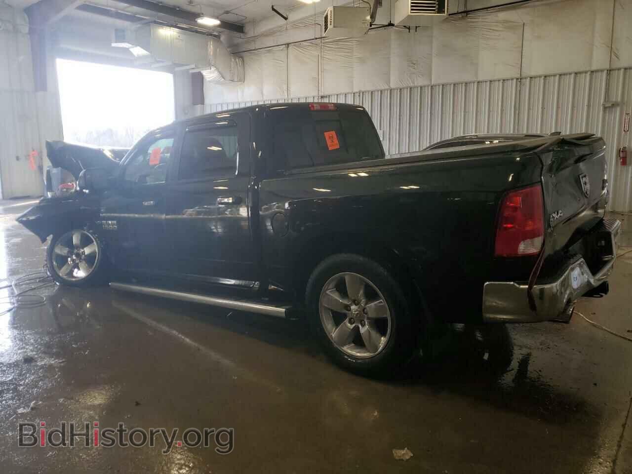 2017 RAM 1500 - VIN: 3C6RR7LTXHG594140 - Фото 2