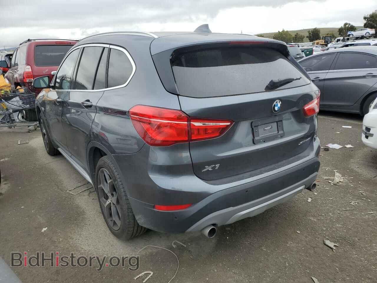 2019 BMW X1 - VIN: WBXHT3C50K5L89637 - Фото 2