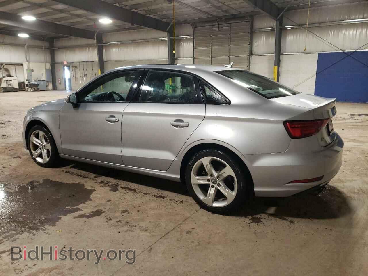 2017 AUDI A3 - VIN: WAUAUGFF8H1032288 - Фото 2
