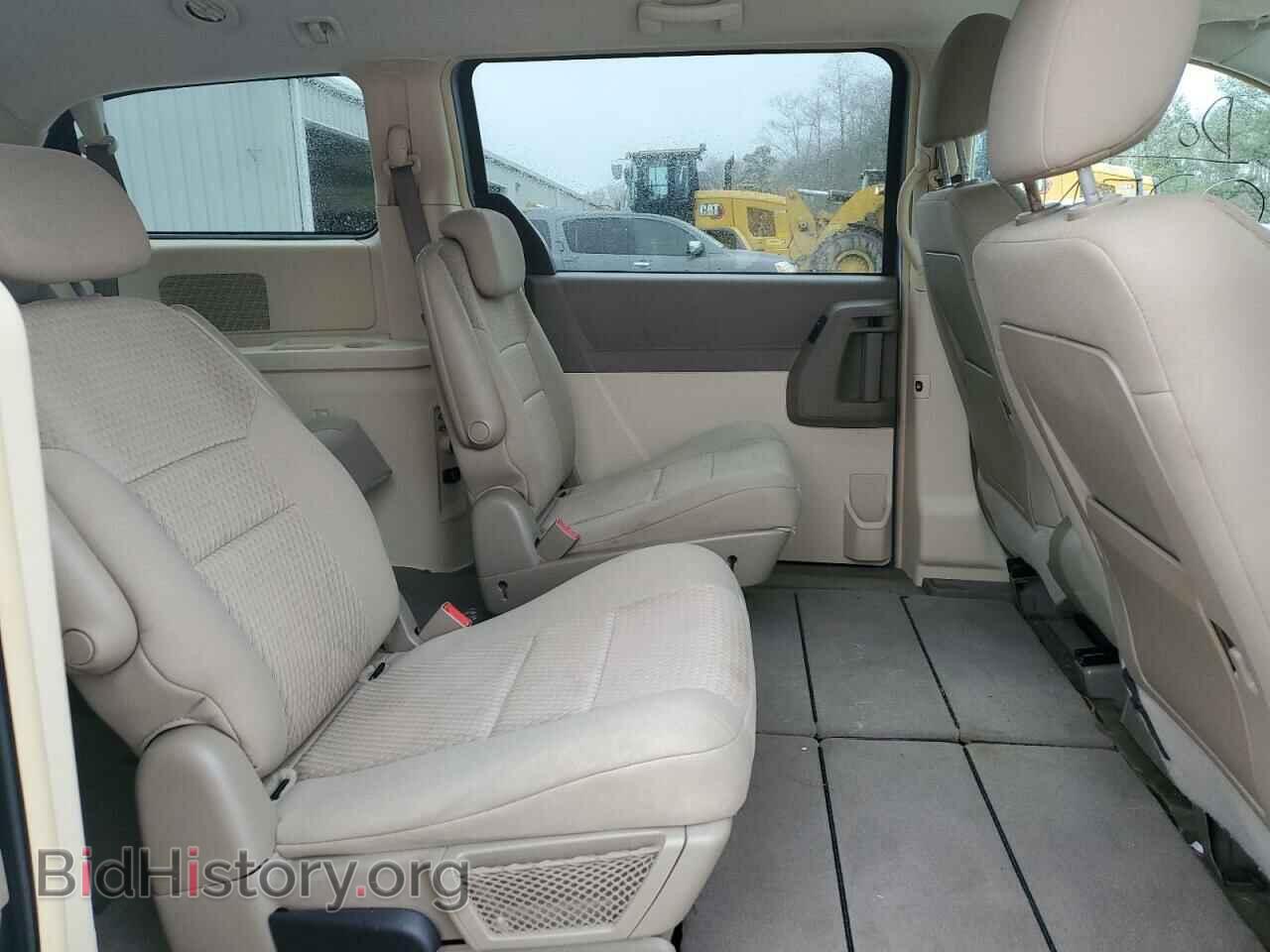 2008 CHRYSLER MINIVAN - VIN: 2A8HR54P38R720139 - Фото 11