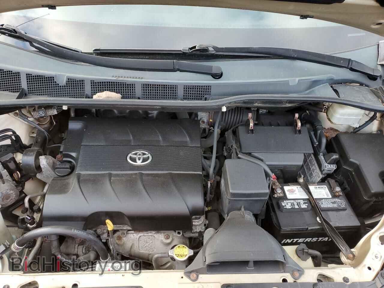 2011 TOYOTA All Models - VIN: 5TDKK3DC5BS030877 - Photo 12
