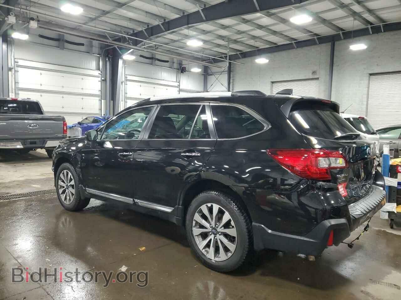 2019 SUBARU OUTBACK - VIN: 4S4BSATC5K3363664 - Фото 2