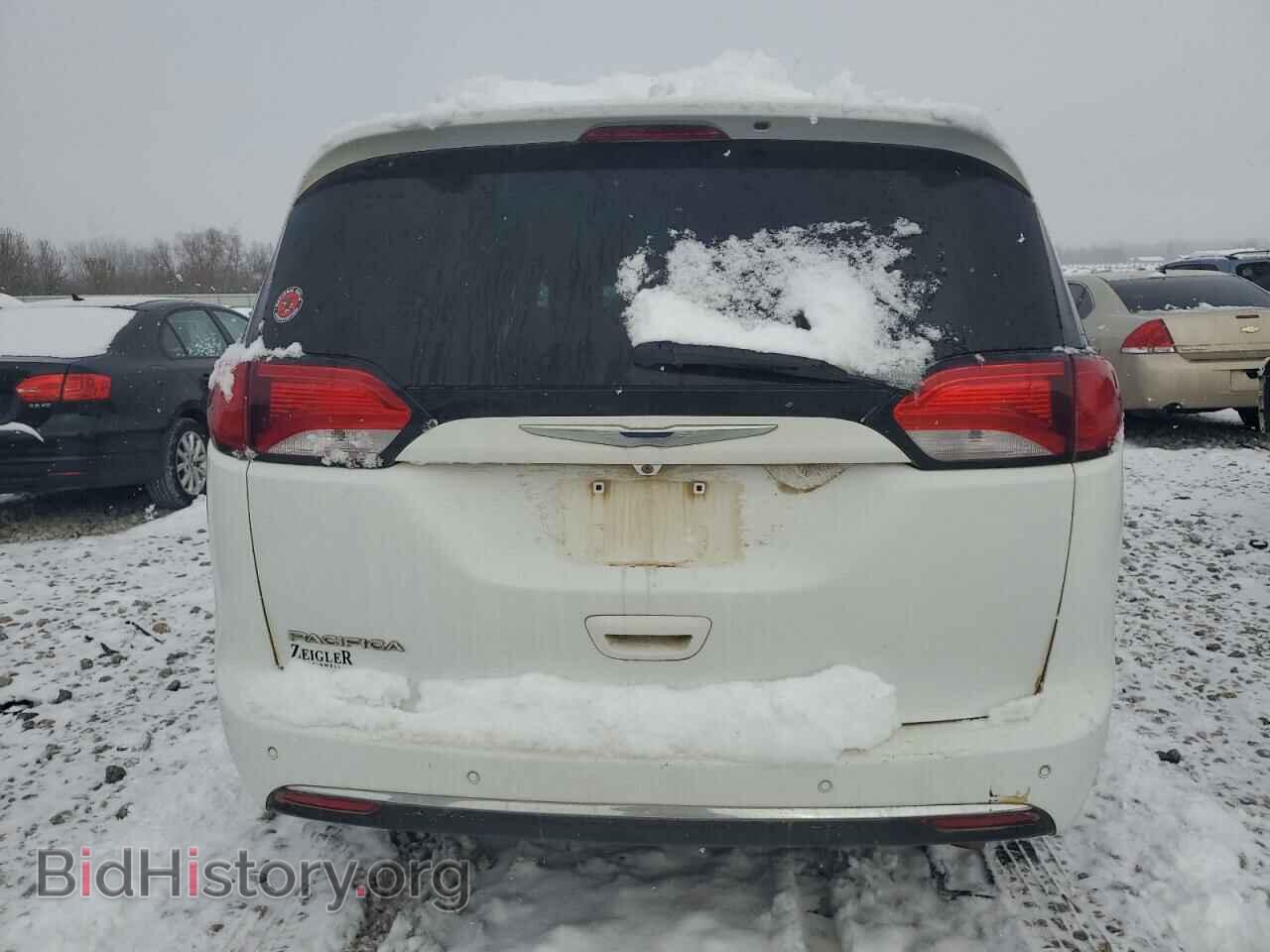 2017 CHRYSLER PACIFICA - VIN: 2C4RC1EG2HR835691 - Фото 6